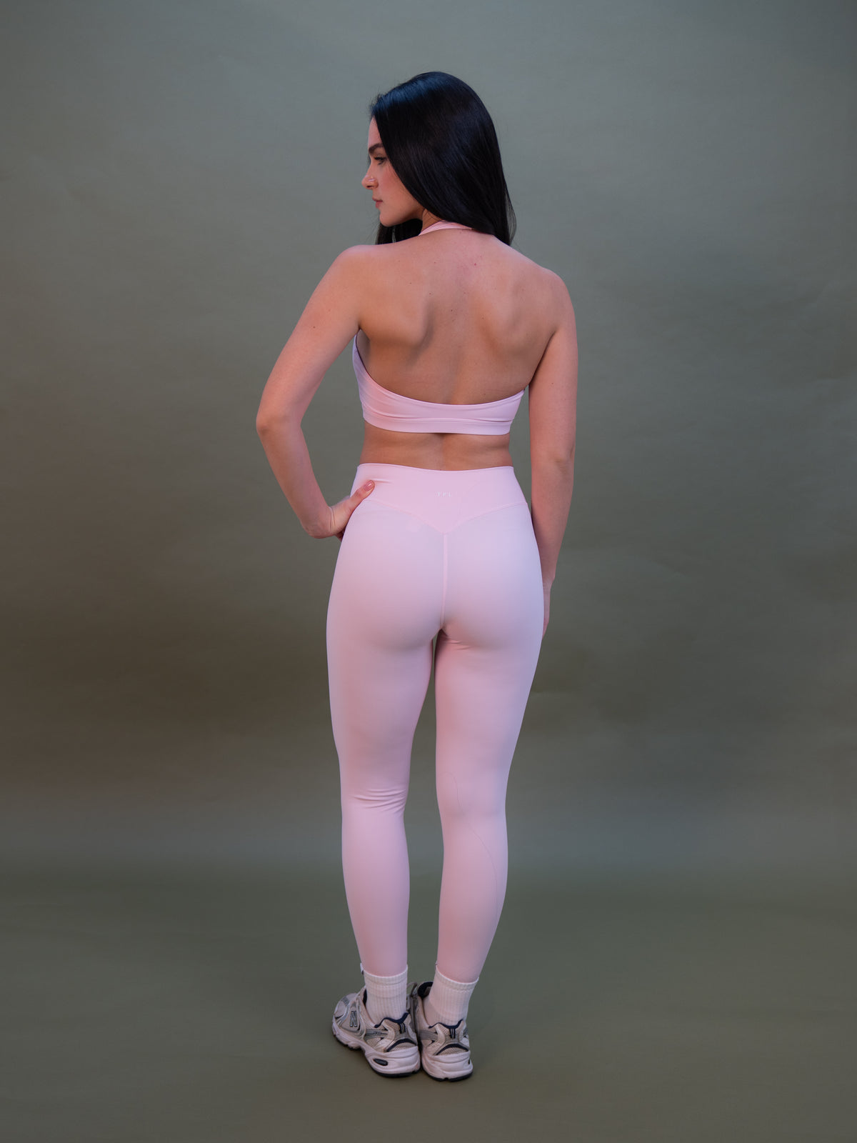 The Soleil Set
(leggings +sports bra)